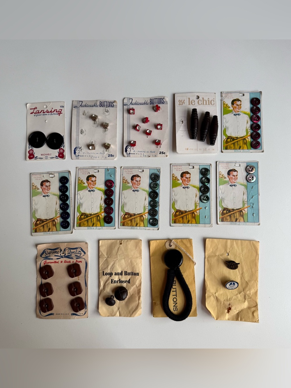 Button Lot Vintage Mixed Sewing Craft Original Cards Ocean Pearl Lansing Le Chic